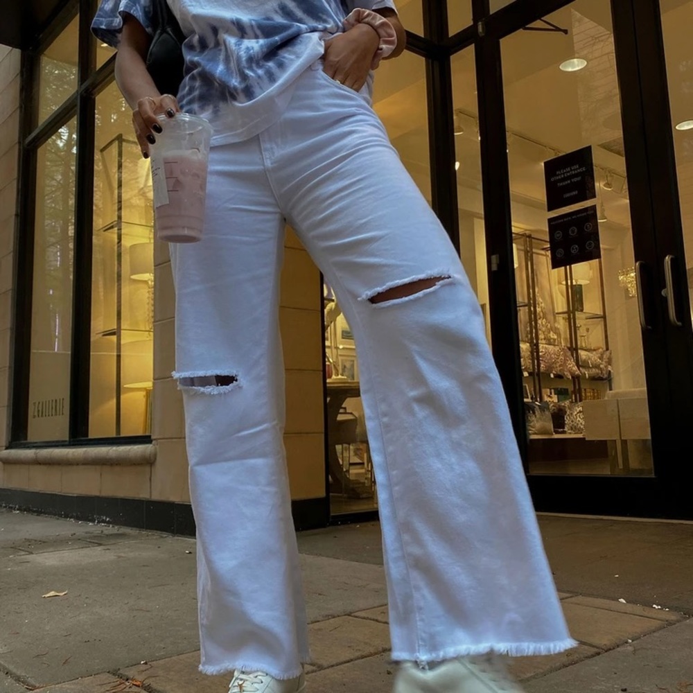 Princess Polly CECE HAMMER WIDE LEG KNEE RIP JEANS WHITE DENIM - New with tags
